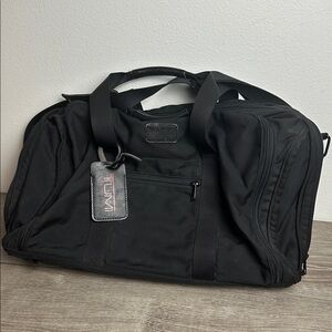 Tumi Travel Duffle Weekender Carry On Bag